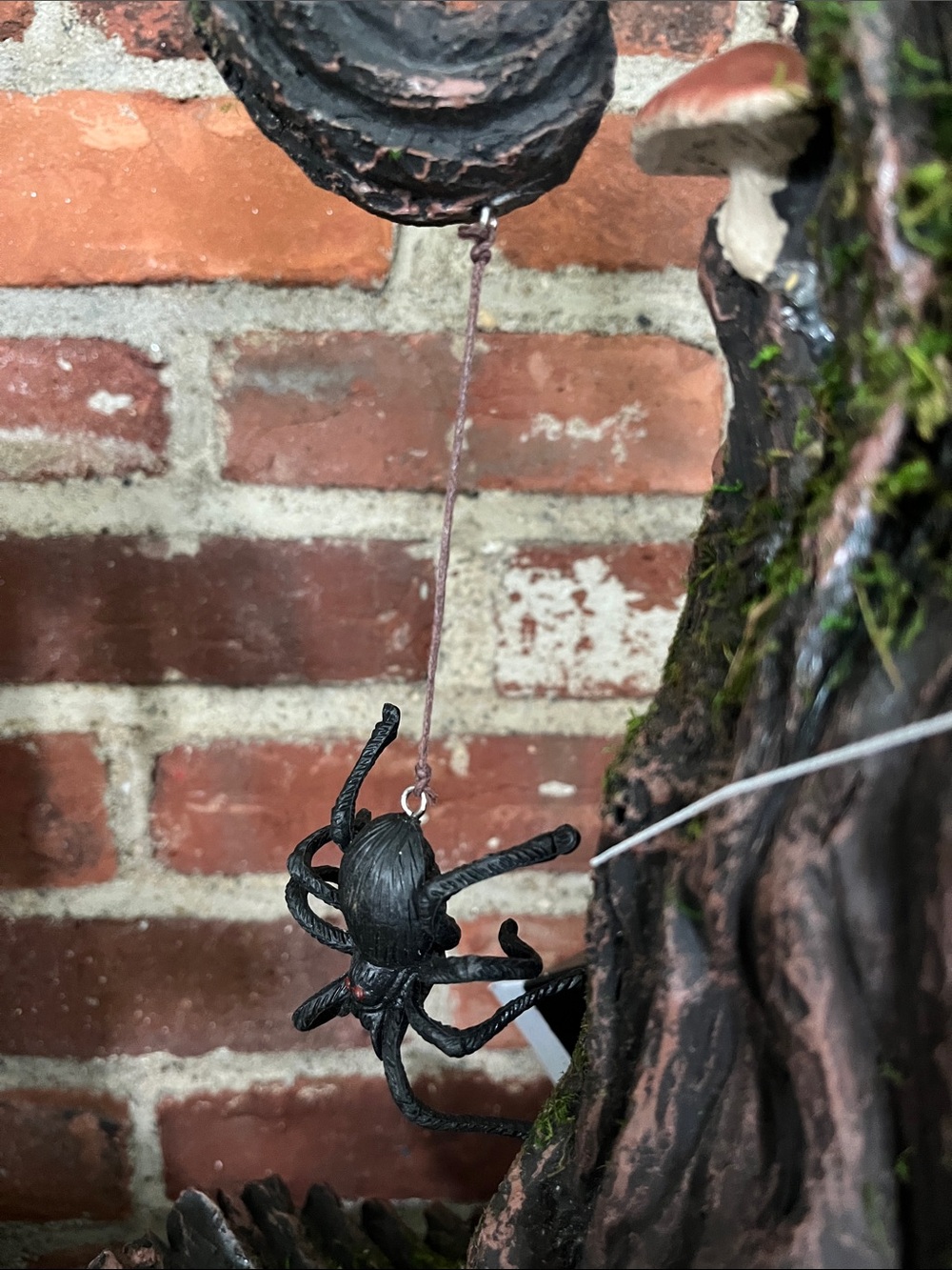 Woodland Mushroom Witch Hat Sculpture - Brown & Green Home Accent - Picture 2 of 13